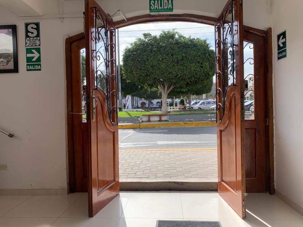 Hostal El Amigo Paracas Exterior photo